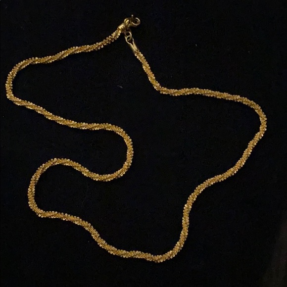 Beautiful gold chain - Picture 1 of 3